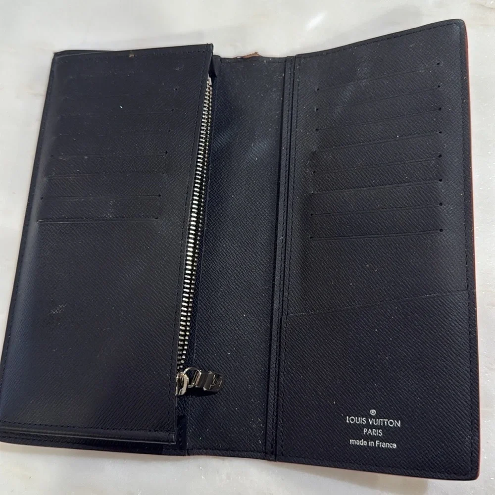 Louis Vuitton RARE Wallet Brazza Damier Graphite